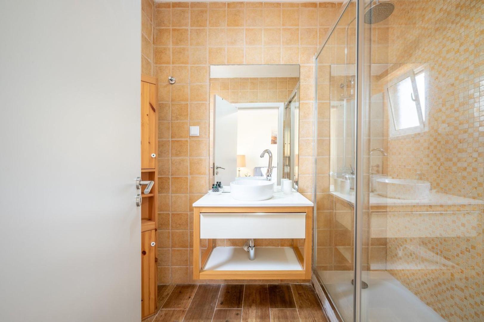 Guestready - Happy Home In Santa Cruz Lisbon Exterior photo
