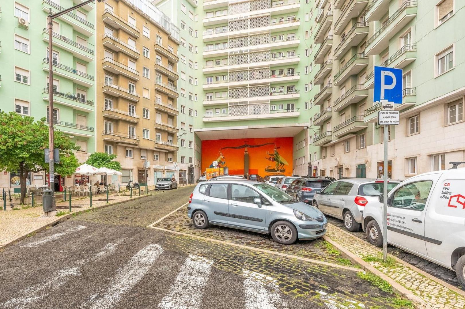 Guestready - Happy Home In Santa Cruz Lisbon Exterior photo